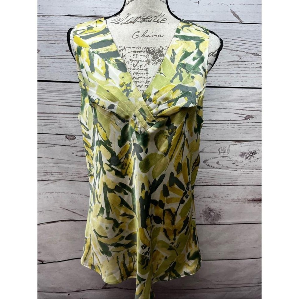 Banana Republic size 14 yellow sleeveless blouse with side‎ zipper